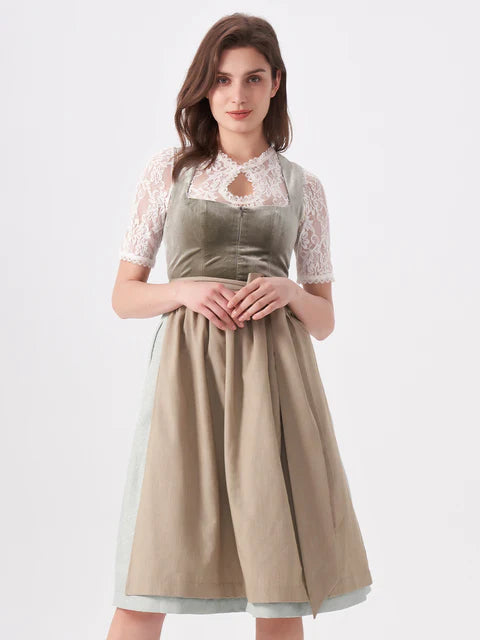 Das Dirndl in Grün aus Samt: Eleganz und Tradition vereint
